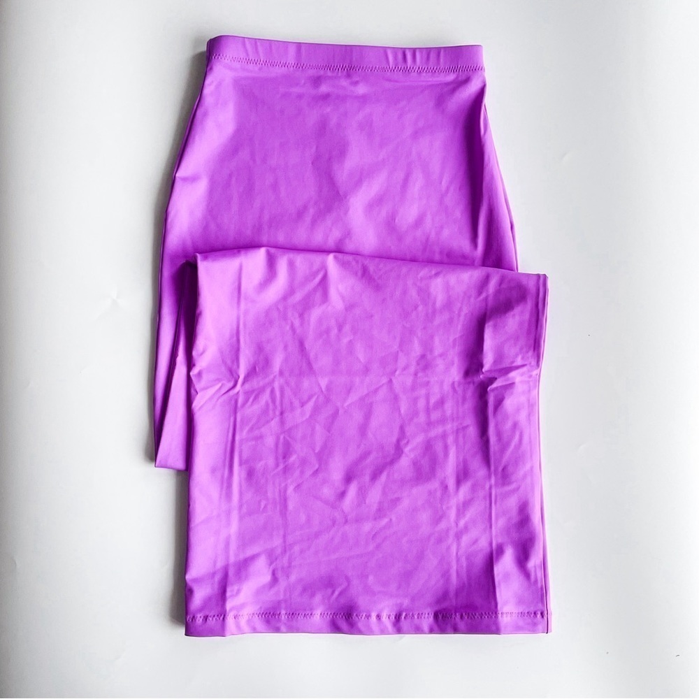 SKIMS Swim Cut Out Long Tube Skirt in Violet Size XXS SKU: 63R - Picture 5 of 6